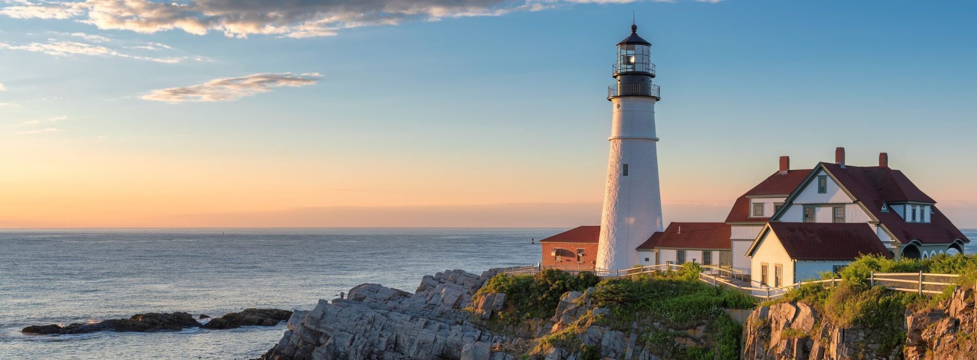 Where is this scenic lighthouse? - Madeinsea©