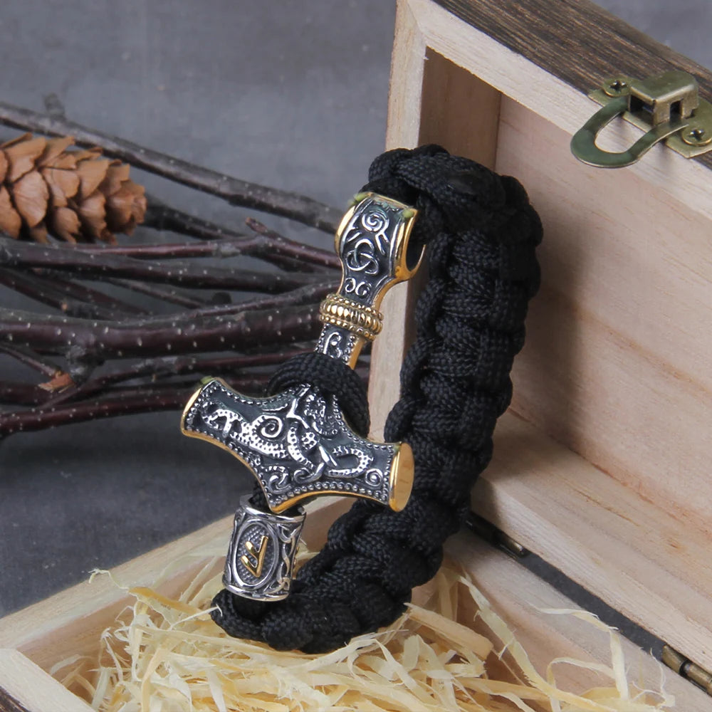 Bracelet en cuir Viking Mjolnir pour homme en acier inoxydable, bracelet marteau de Thor, mythologie nordique, runes, amulette, bijoux avec boîte en bois