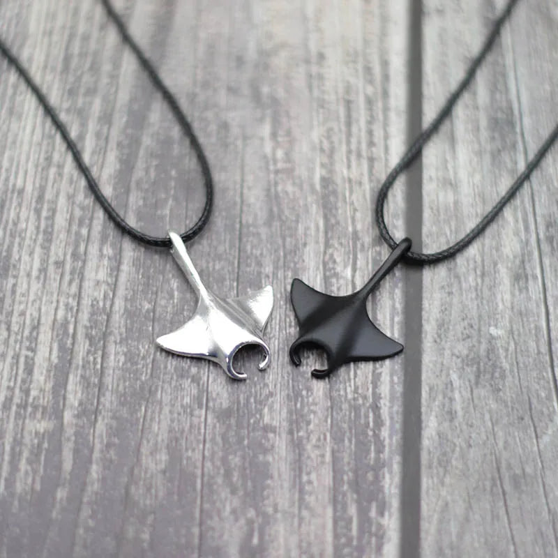 Unique Marine Animal Manta Necklace For Men Gift For Boyfriend Beach Necklace Male Accessories Pendant Necklace Surf Necklace