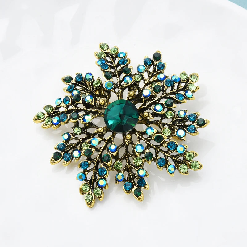 Wuli&baby Green Rhinestone Snowflake Brooches For Women Beauty Flower Party Office Brooch Pin Gifts