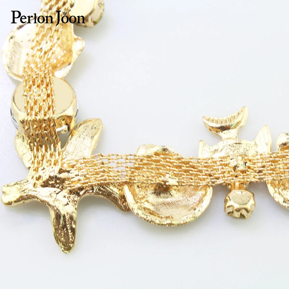 1 pair of golden sea style V-chain beach shoes rhinestone metal Seashell starfish  decorative accessories XL002