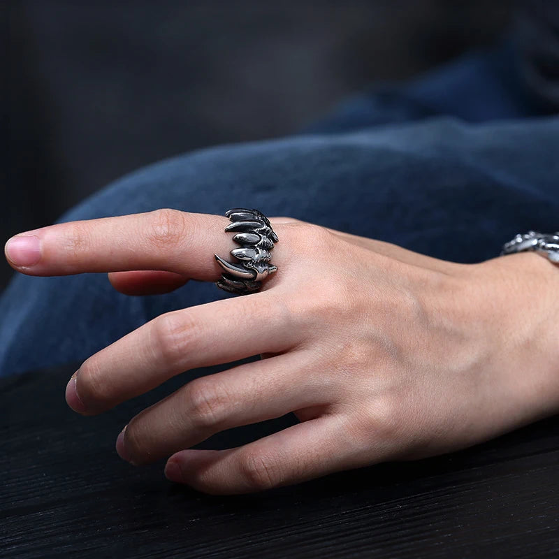 Einzigartiger Tierzahnring für Männer, 316L Edelstahl, Punk-Biker-Ringe, coole Gothic-Teufelszahnringe, männlicher Schmuck, Geschenk