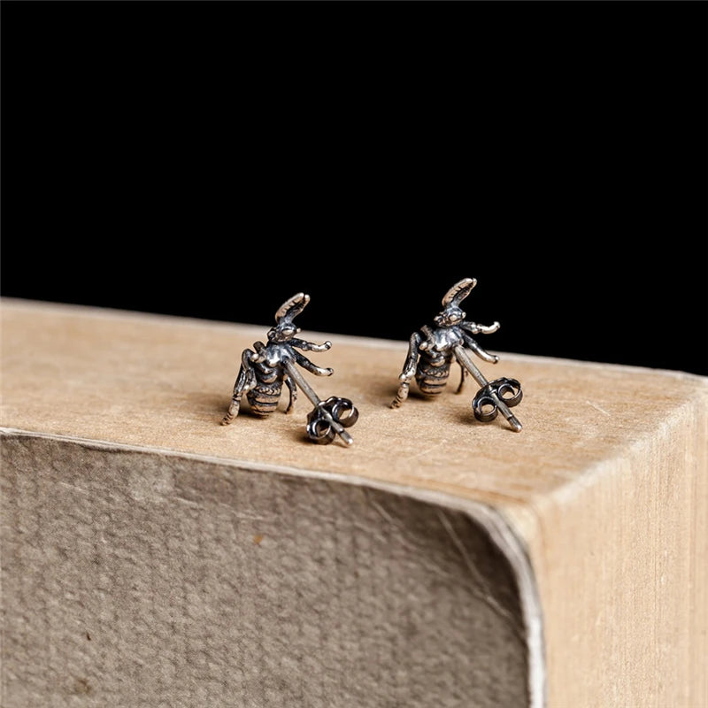 MKENDN Retro 3D Ant Stud Earrings for Men Women Sterling Silver 925 Hexapod Insect Ear Studs Bijoux Anti-allergy Jewelry