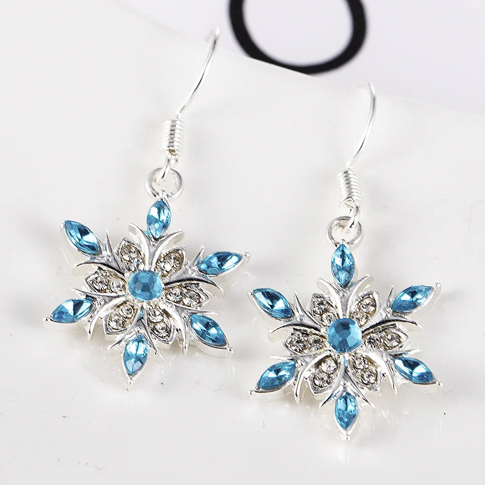 Boucles d'oreilles pendantes en forme de flocon de neige avec strass bleus pour femmes, nouvelle collection élégante, tendance, cristal, zircon, accessoires de bijoux de Noël