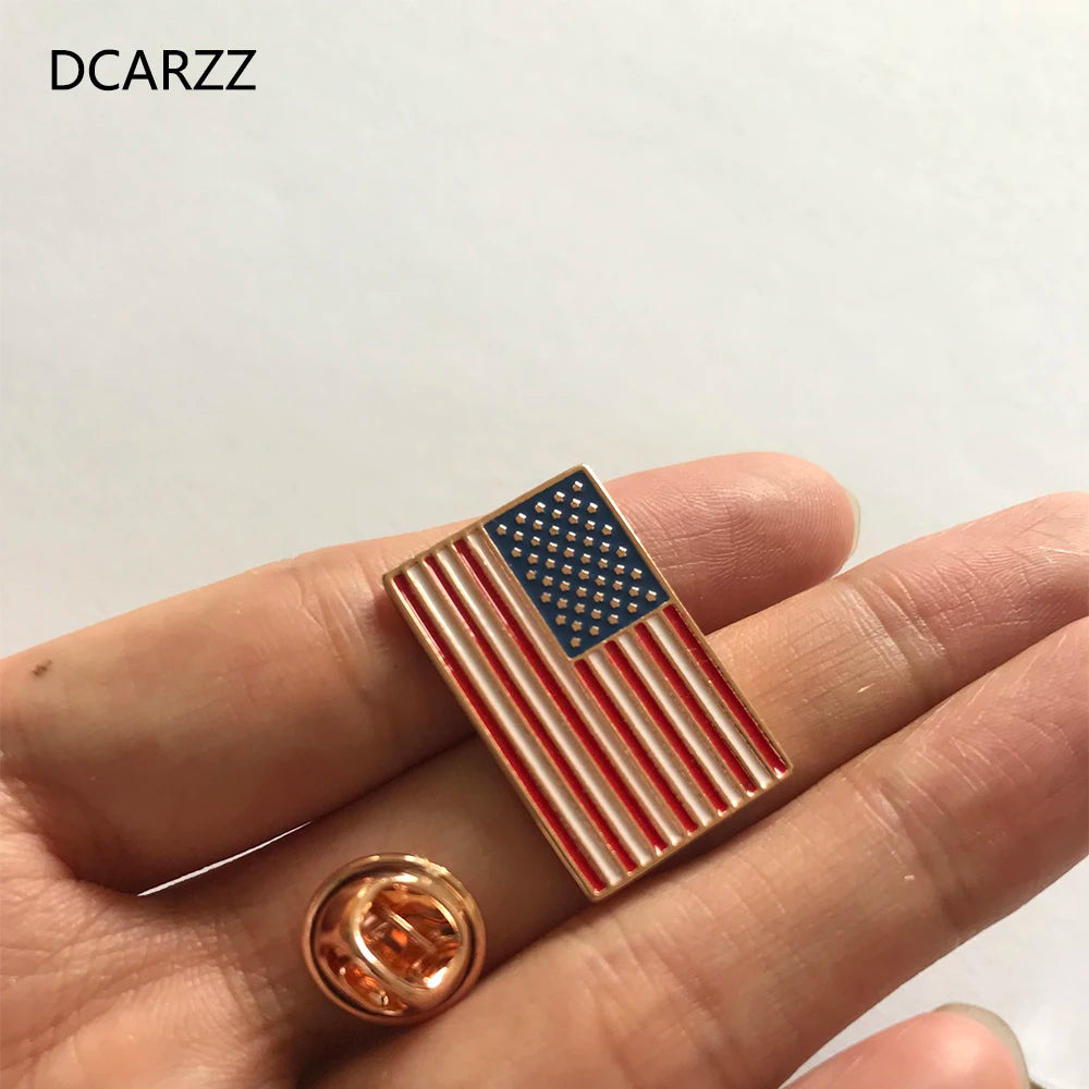 DCARZZ USA Flag Badge Brooches Lapel Pin Country Badges Enamel PinsFashion Jewelry Brooches for Women Cute Gift