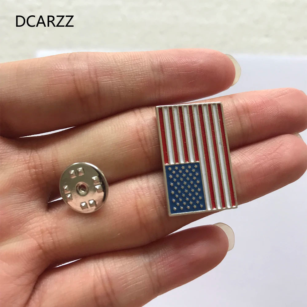 DCARZZ USA Flag Badge Brooches Lapel Pin Country Badges Enamel PinsFashion Jewelry Brooches for Women Cute Gift