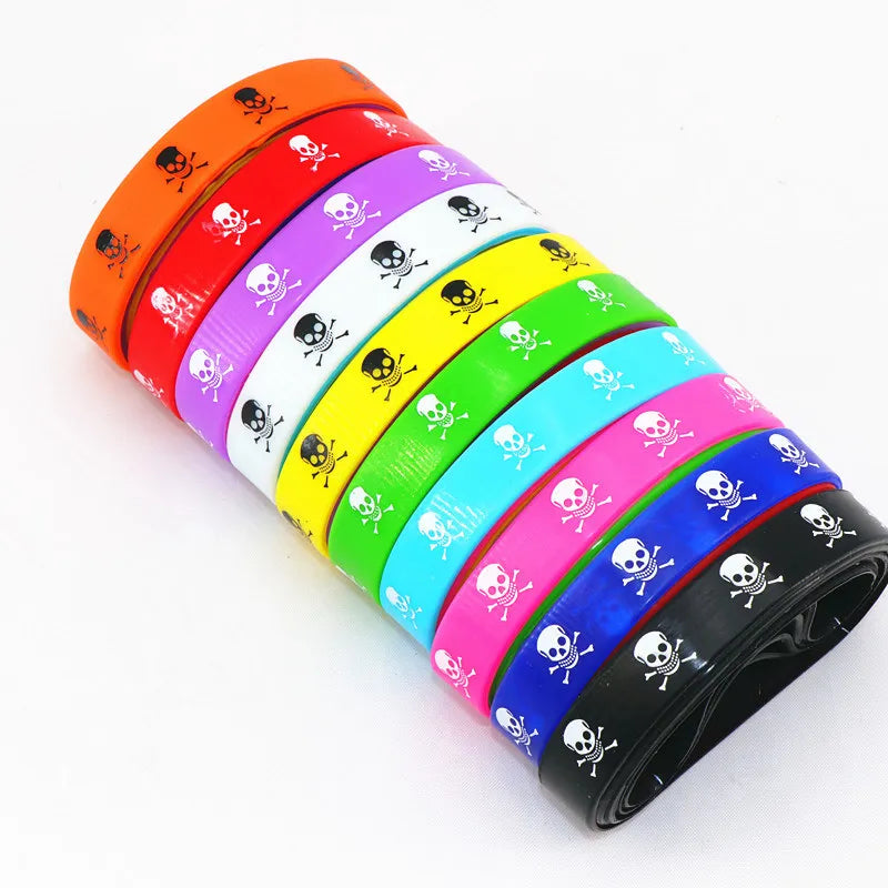 Pack of 100pcs Multicolor Elasticity Jesus Cross Skull Peace Butterfly Etc Style Wrist Cuff Silicone Bracelets For Man Women