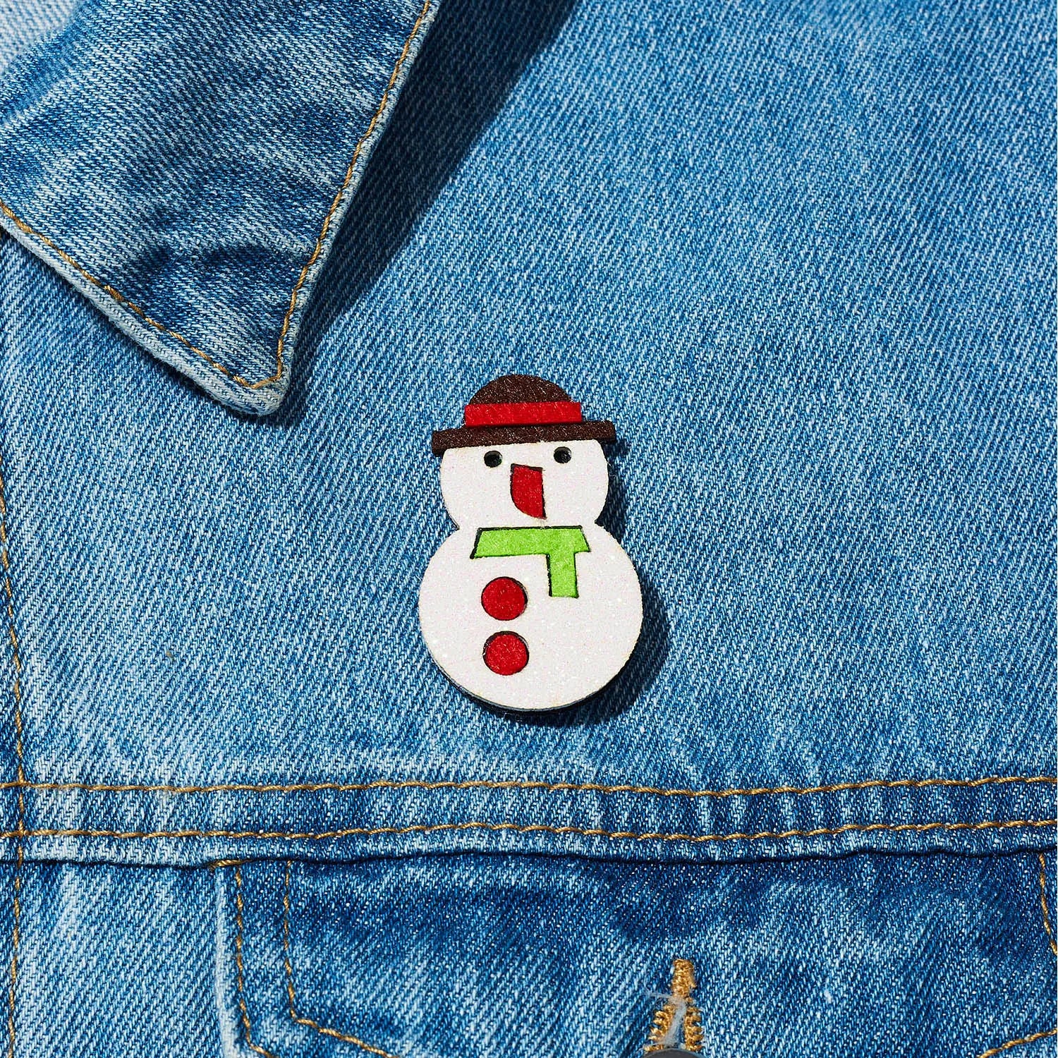 Rinhoo Xmas Enamel Penguin Snowman Hats Brooch Pins Christmas Socks Animal Penguin Insect Gloves New Year Gift Jewelry