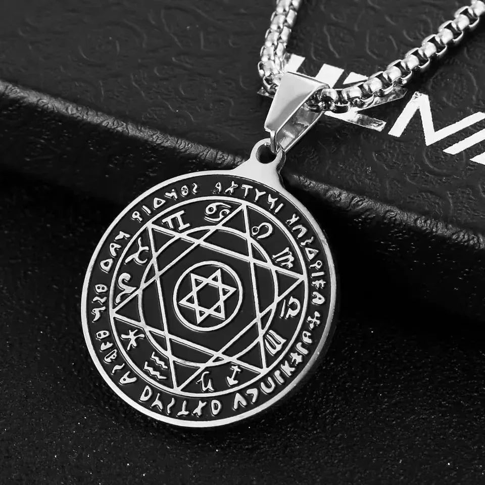 Retro Gothic Snake Coiled Pentagram Pendant Necklace for Mens Cycling Jewelry Punk Rock Exorcism Amulet