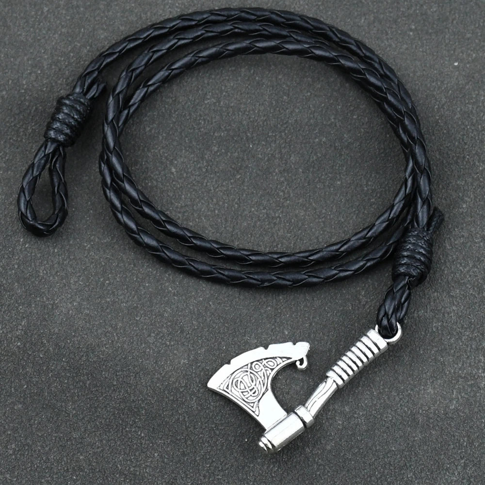 Herren Axt Wikinger Armband Irish Knot Hatchet Handgemachtes geflochtenes mehrschichtiges Leder Piratenarmband für männlichen Handschmuck