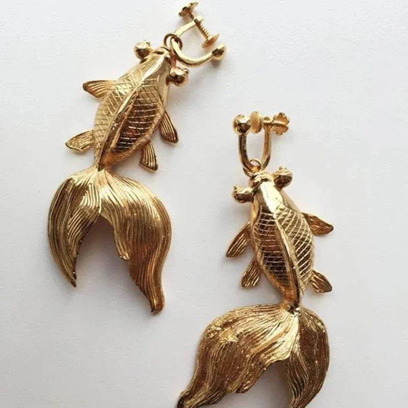 Design Unique Gold Color Fish Hanging Earrings Party Wedding No Ear Hole Jewelry Women's Ear Clip