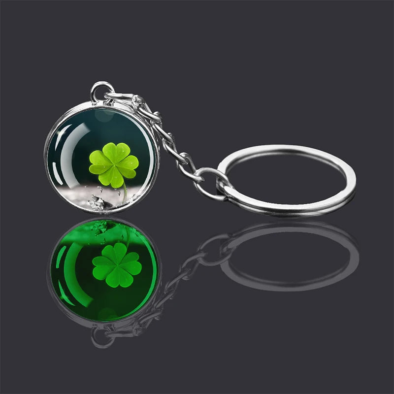 Glowing Clover Keychain Four Leaf Clover Luminous Glass Ball Key Chain Keyring Lucky Jewelry St Patricks Day Gifts Irish Pendant