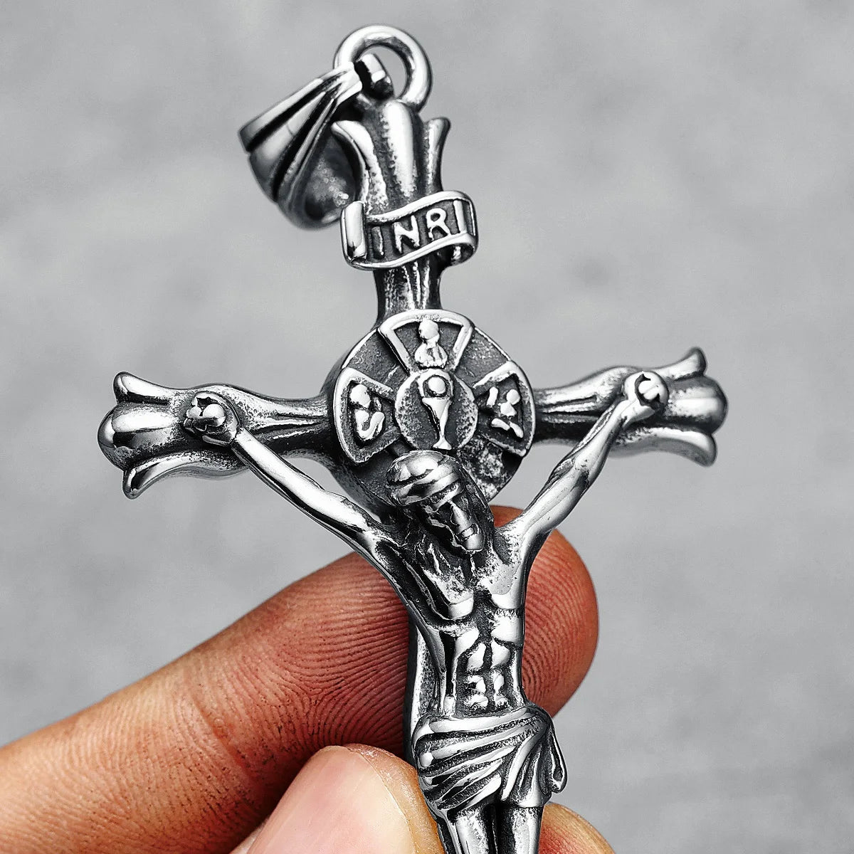 Jesus Cross Pendant INRI 316L Stainless Steel Men Necklace Retro Golden Plated Chain Religion Rap Belief for Friend Jewelry Gift