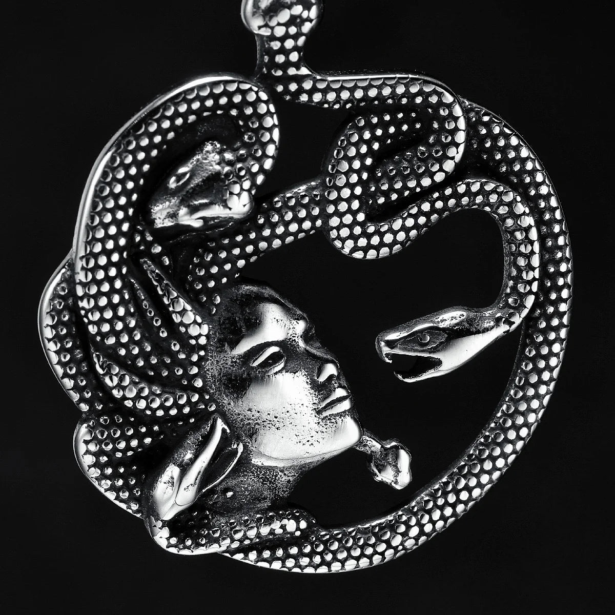 Medusa Snakes Pendants Men Ancient Greek Necklaces 316L Stainless Steel Chains Rap Rock Punk for Friend Male Jewelry Best Gift