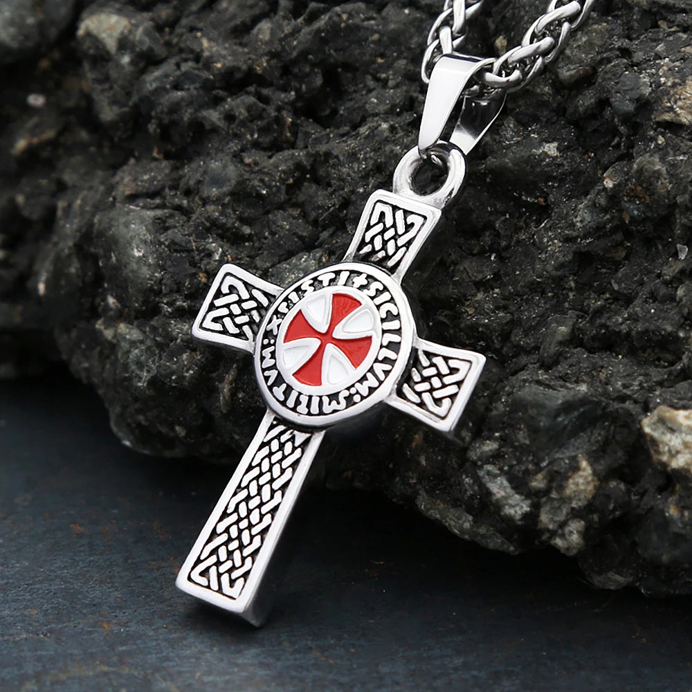 Vintage Punk 316L Stainless Steel Templar Red Knight Cross Pendant Necklaces For Men Boys Fashion Amulet Jewelry Gifts Wholesale