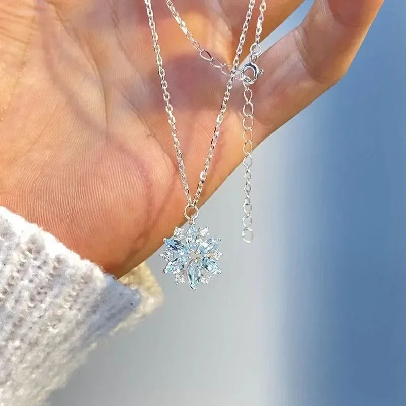 Collier de fleur de neige bleu zircon mode coréenne 2023 pour femmes pendentif de luxe nouvelle chaîne de clavicule Ins bijoux cadeau de fête d'anniversaire