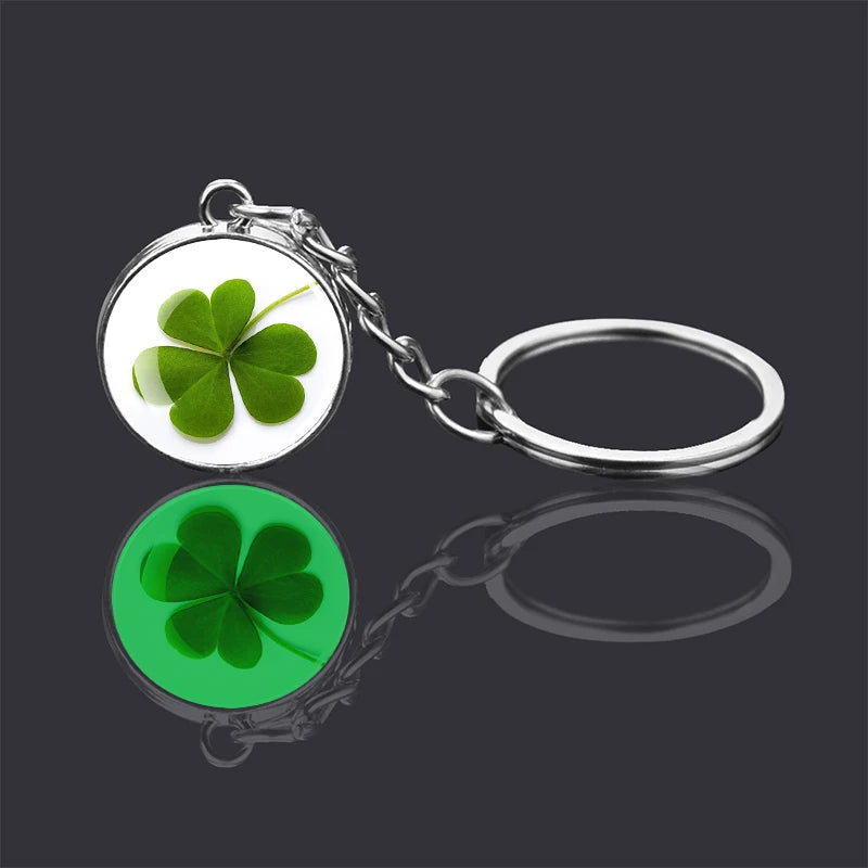 Glowing Clover Keychain Four Leaf Clover Luminous Glass Ball Key Chain Keyring Lucky Jewelry St Patricks Day Gifts Irish Pendant