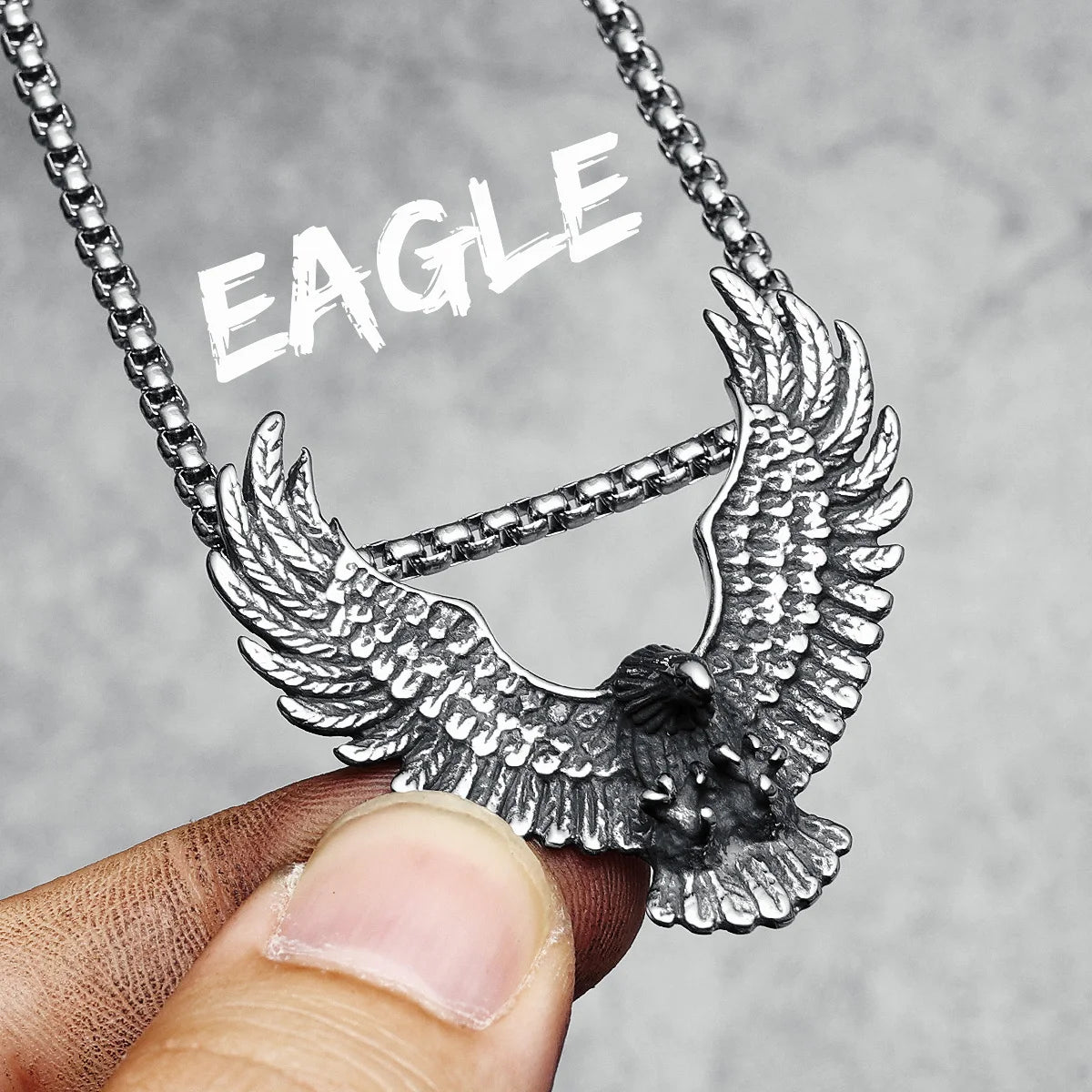 Flying Eagle Pendants Men Necklace 316L Stainless Steel Wild Hawk Hunting Chain Rock Party for Friend Male Jewelry Special Gift