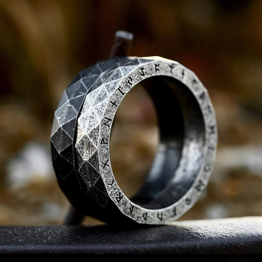 New Design Vintage Stainless Steel Viking Letter Rune Rings For Men Women Simple Nordic Odin Ring Couple Amulet Fashion Jewelry