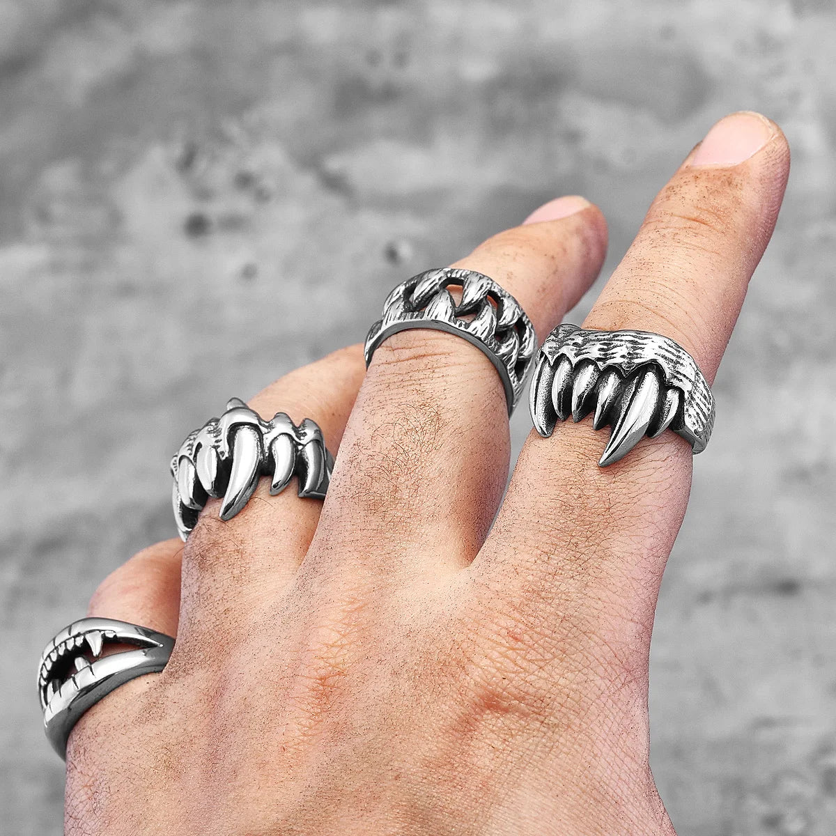 Demon Monster Beast Teeth Stainless Steel Mens Rings Punk Hiphop Unique Trendy for Male Biker Jewelry Creativity Gift Wholesale