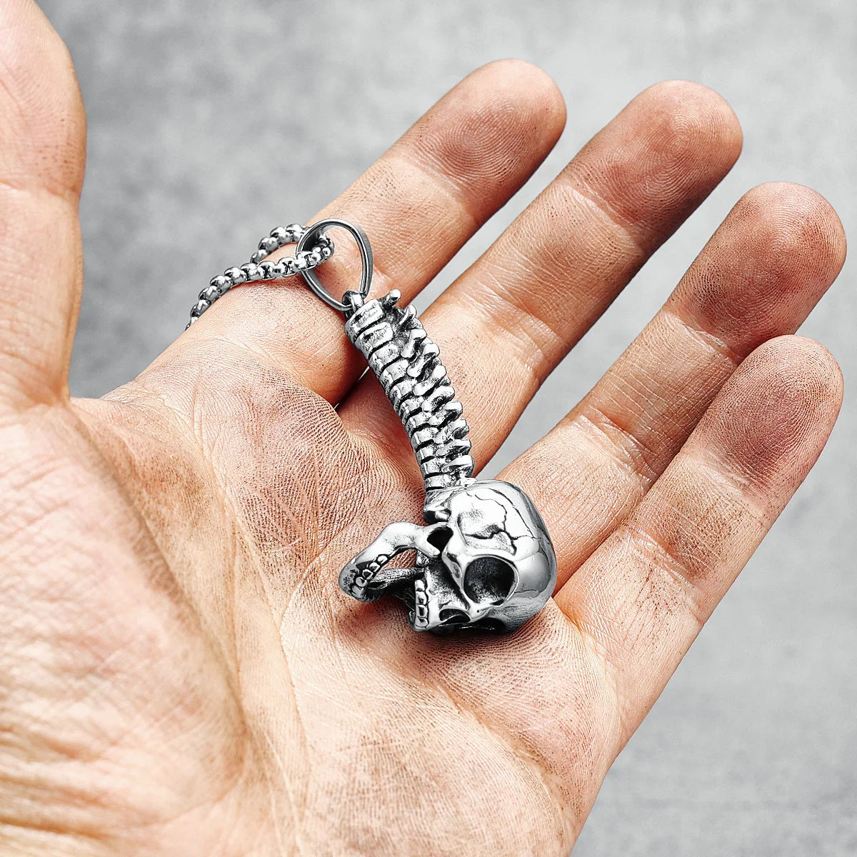 Skeleton Torso Necklace Stainless Steel Pain Skull Spine Rock Rap Hyperbolic Men Pendant Chain for Male Biker Party Jewelry Gift