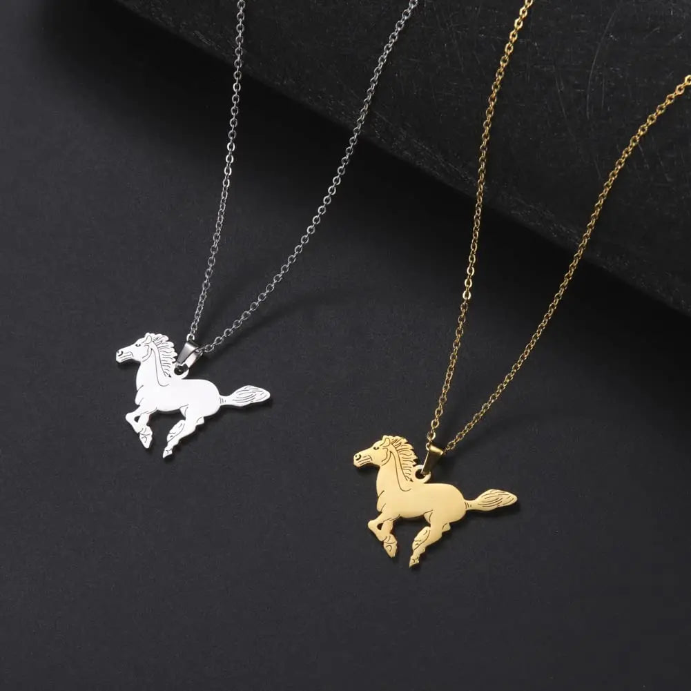 Colliers de chevaux Dreamtimes Collier pendentif cheval Collier en acier inoxydable Chaîne de cheval Bijoux de mode Cadeau de Noël pour femme