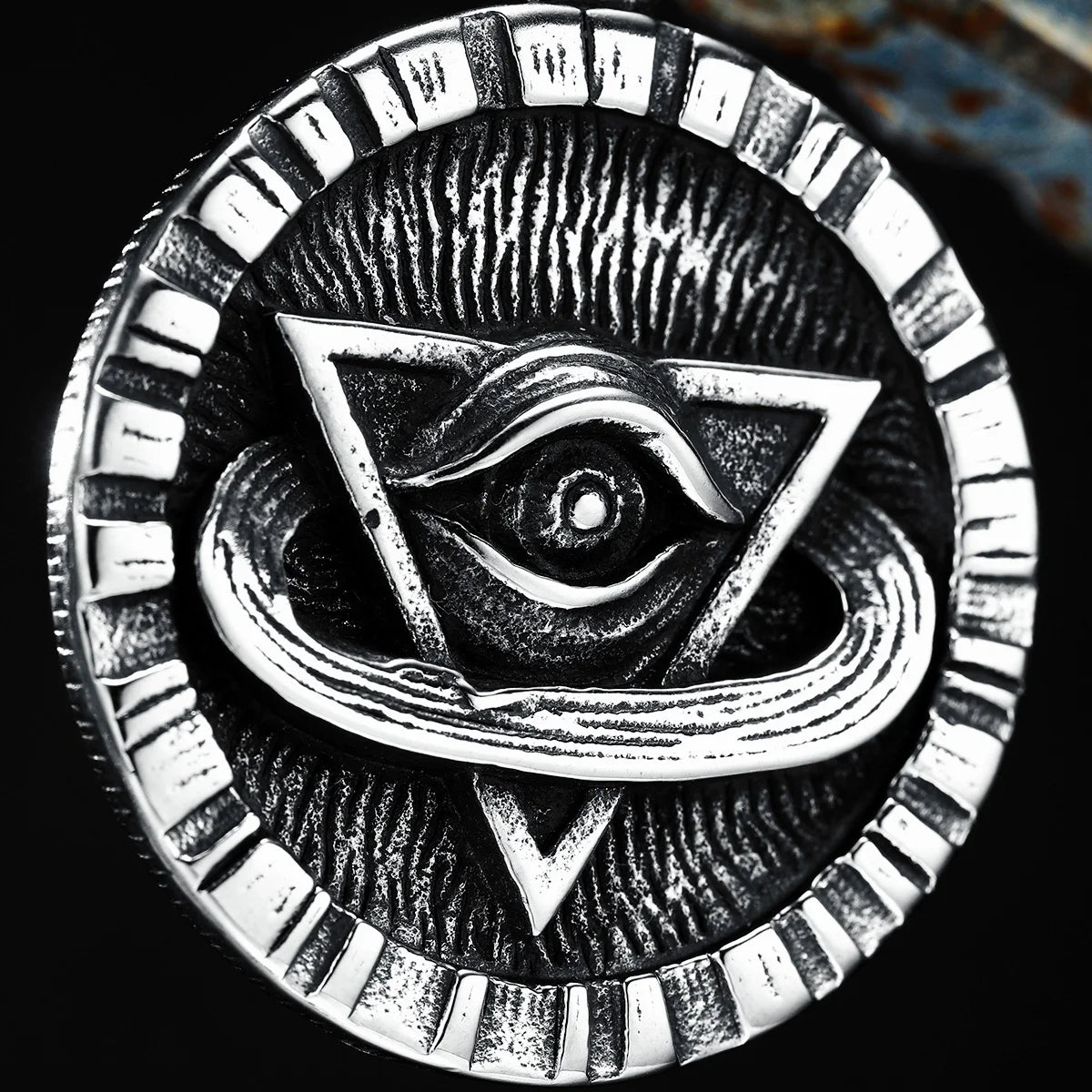 Illuminate Eye Pendant Men Necklaces 316L Stainless Steel Triangle Intelligent Chain Punk Rock for Friend Male Jewelry Best Gift