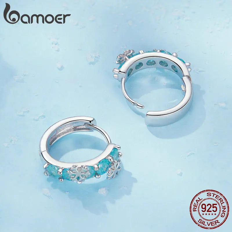 BAMOER Boucles d'oreilles créoles en argent sterling 925 pour la saison d'hiver avec zircone et fleur de glace plaquée platine pour femmes