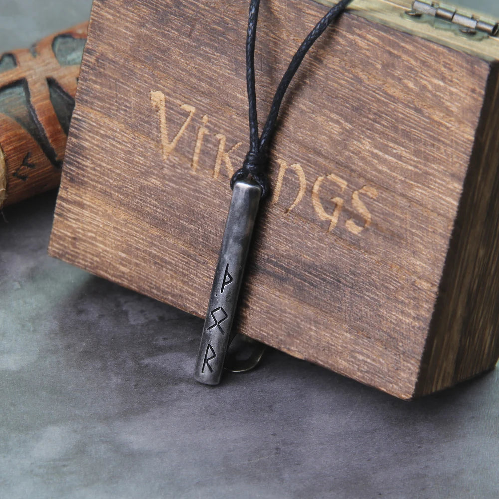 Never Fade Norse Mythology Symbols Necklaces Talisman Mens Vikings Runes Vegvisir Amulet Pendant Valknut Antique Steel Jewelry