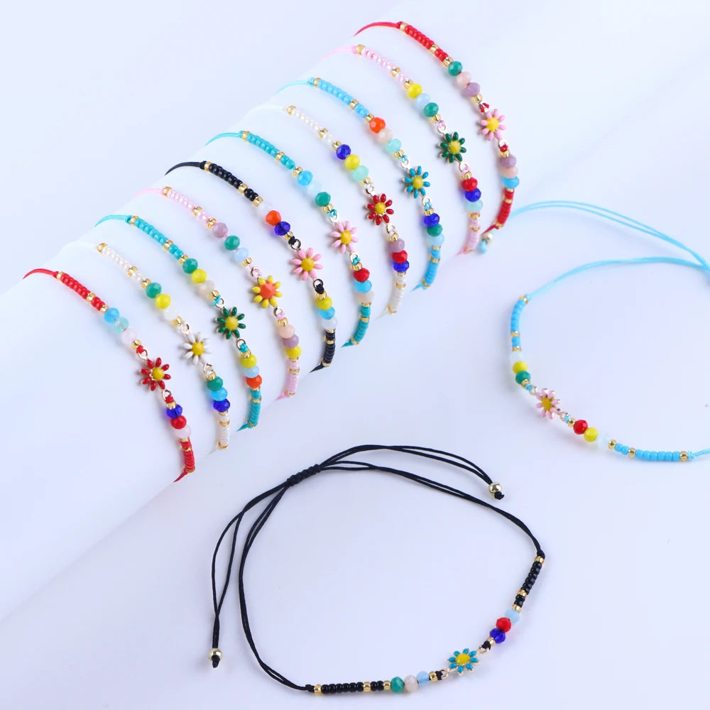 12Pcs/Lot Cute Daisy Flower Beaded Bracelet For Women Mix Color Handmade Elastic Stretch Wristband Bangle Jewelry