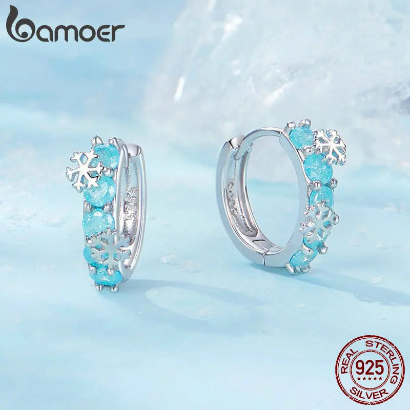 BAMOER Boucles d'oreilles créoles en argent sterling 925 pour la saison d'hiver avec zircone et fleur de glace plaquée platine pour femmes