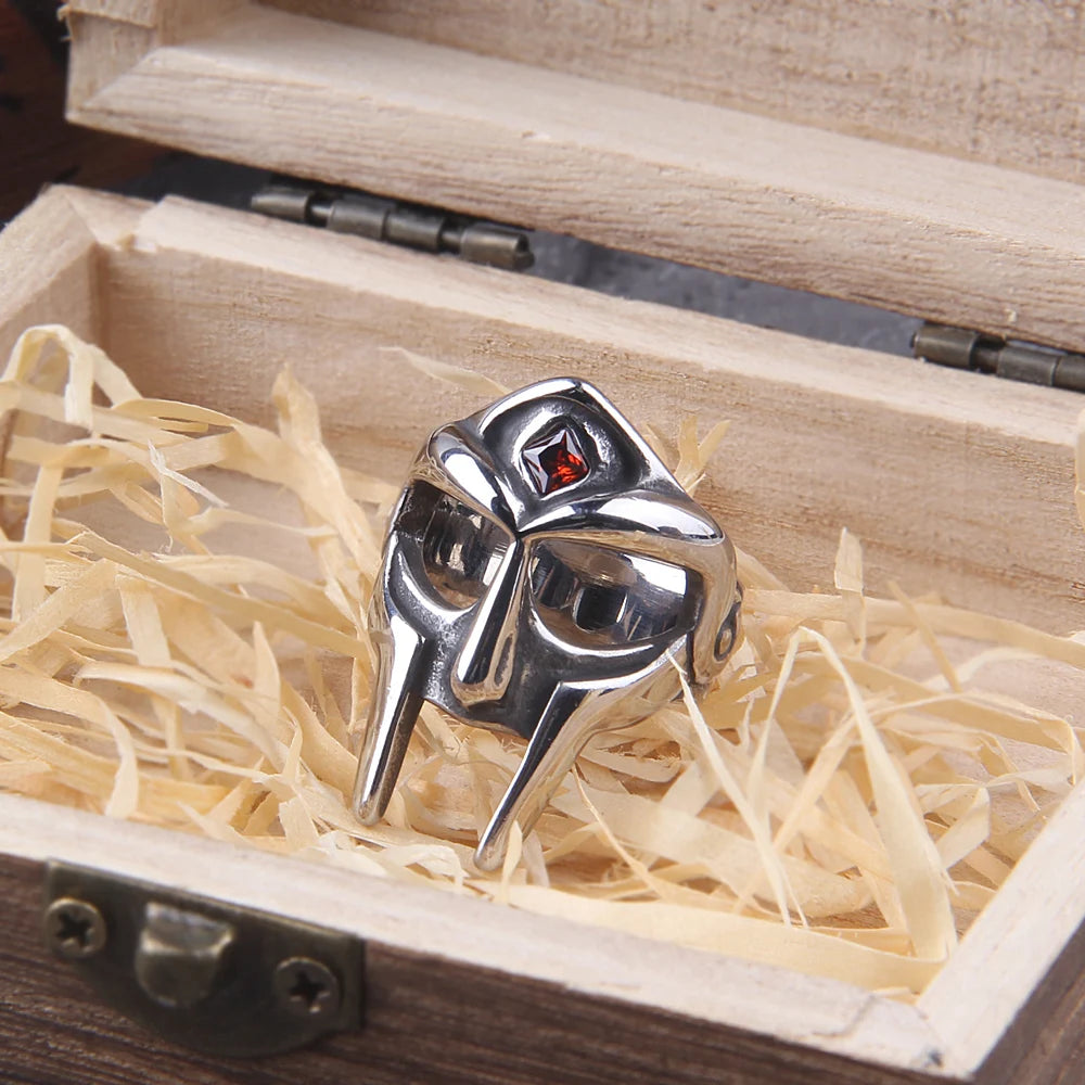 Fashion Vintage MF DOOM Mask Rings with Red Stone Punk Hip Hop Stainless Steel Skull Ring for Men Women Ewelry Gift Wholesale