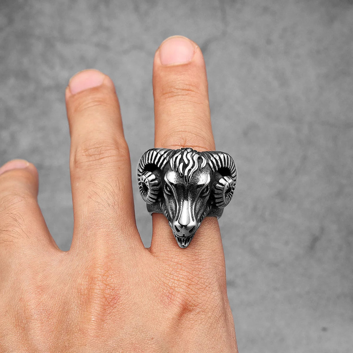 Goat Sheep Ring Stainless Steel Men Rings Punk Rock Animal Vintage for Male Biker Jewelry Accessories Creativity Gift Wholesale