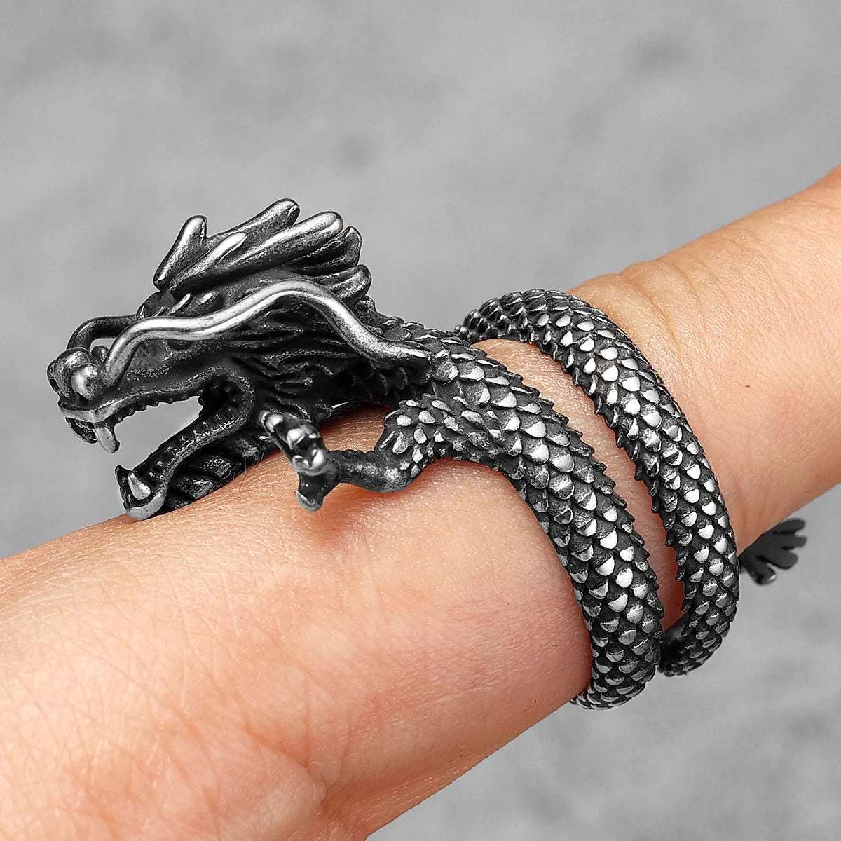 Chinese Dragon Ring 316L Stainless Steel Men Rings Punk Rock for Male Vintage Jewelry Xmas Creativity Gift Accessories Wholesale