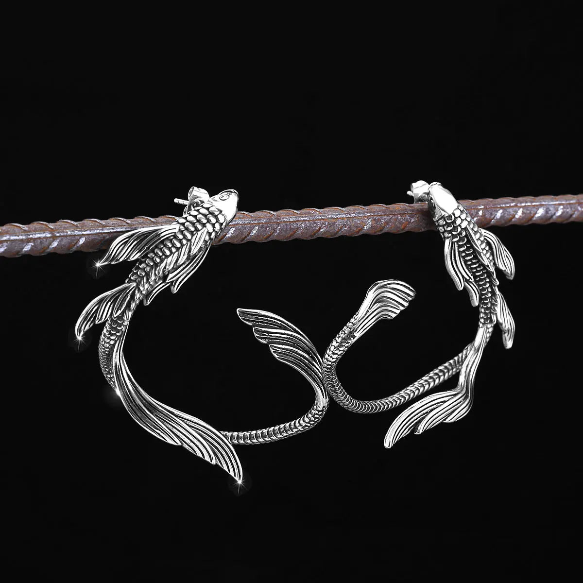 Fashion Creative Design Long Tail Fish Stud Earring Women Elf Ear Stainless Steel Jewelry Masquerade Party Earring Gift