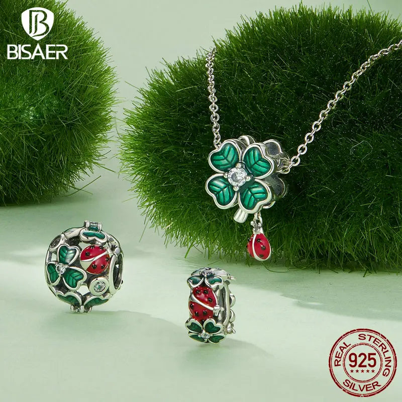 BISAER 925 Charms de trébol de cuatro hojas de plata esterlina Cuentas de esmalte verde Mariquita Colgante para mujer afortunada Pulseras de joyería DIY