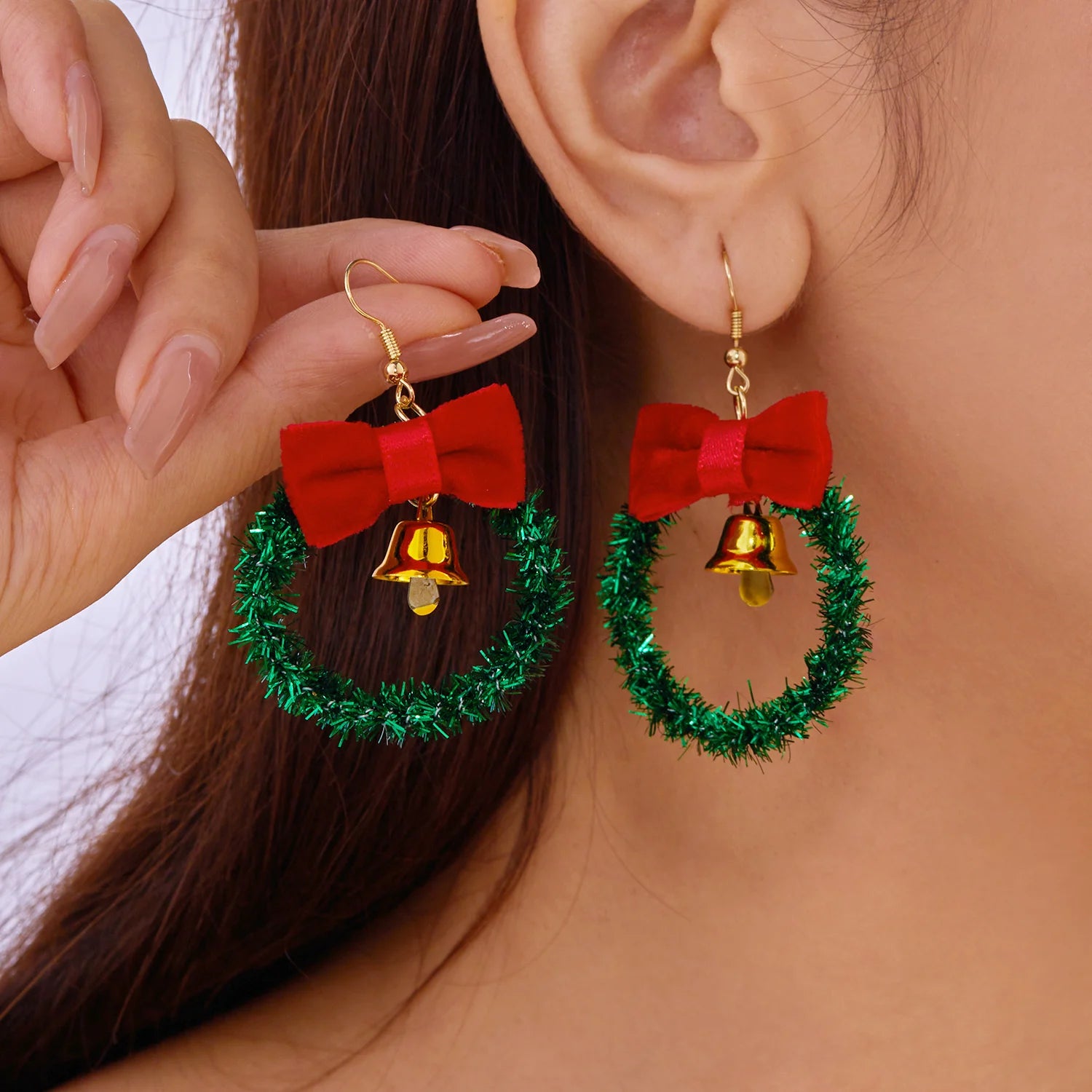 Fashion Red Green Xmas Stud Earrings Women Jewelry Christmas Tree Bell Wreath Star Bowknot Dangle Drop New Year Ear Gift Bijoux