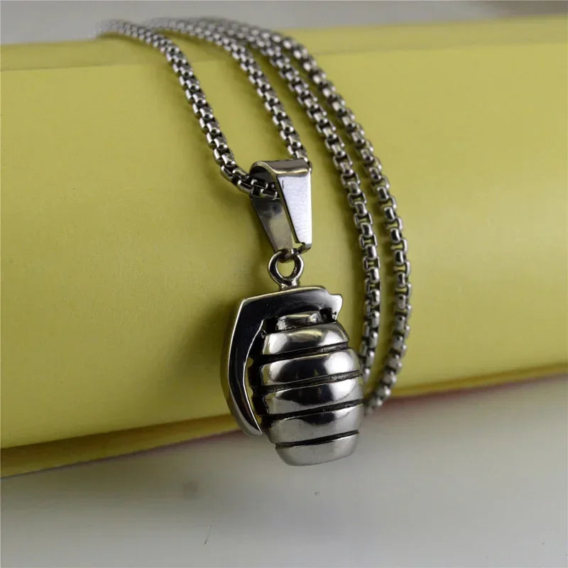 Hip Hop Stainless Steel Grenade Bomb Pendant Punk Men Veterans Weapons Medal Amulet High End Jewelry Party Necklaces