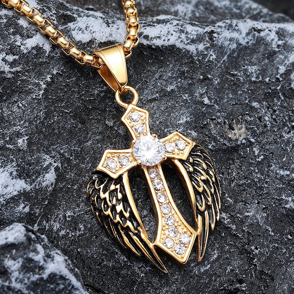 Golden Cross Pendant Men Women Necklace 316L Stainless Steel Wings Punk Gothic Chain Rock Rap for Male Vintage Jewelry Wholesale