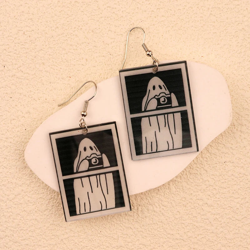 Halloween Dangle Earring With Cartoon Ghost Skeleton Coffin Clown Design Adorable Halloween Women Gift