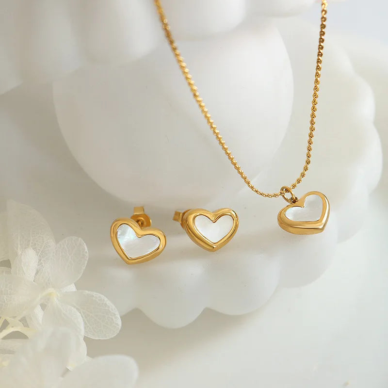 Delicate Stainless Steel White Sea Shell Heart Earring Bracelet Necklaces for Women Waterproof Fashion Set Jewelry Lovers Gift