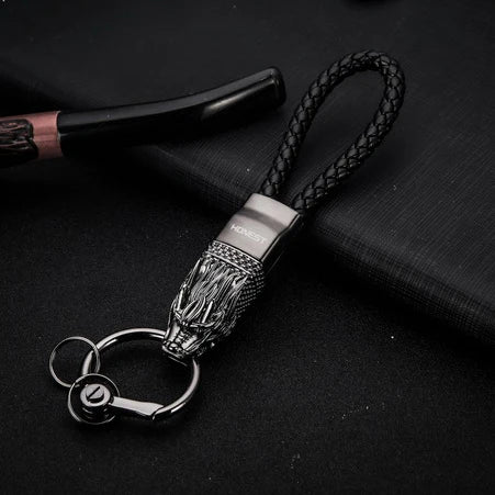 Luxury Keychains Men Women Car Key Chain for Key Ring Holder Jewelry Genuine Leather Rope Bag Pendant Custom Engraving Best Gift