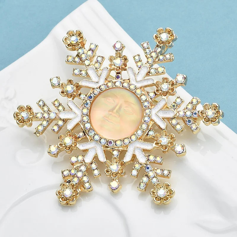 Wuli&baby Big Smile Face Snowflake Brooches For Women Rhinestone White Enamel Winter Flower Party Brooch Pins Gifts