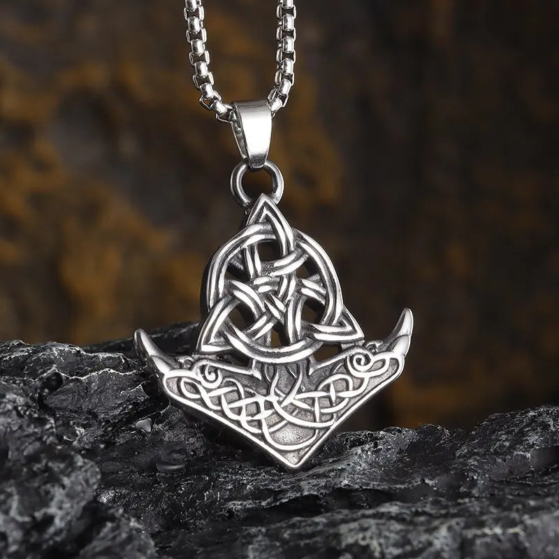 Retro Gothic Snake Coiled Pentagram Pendant Necklace for Mens Cycling Jewelry Punk Rock Exorcism Amulet