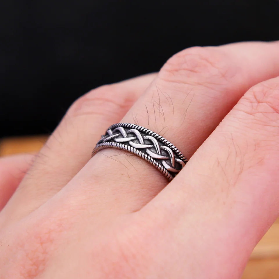 Vintage Viking Celtic Knot Ring For Men Women 316L Stainless Steel Punk Fashion Nordic Amulet Rings Simple Jewelry Dropshipping