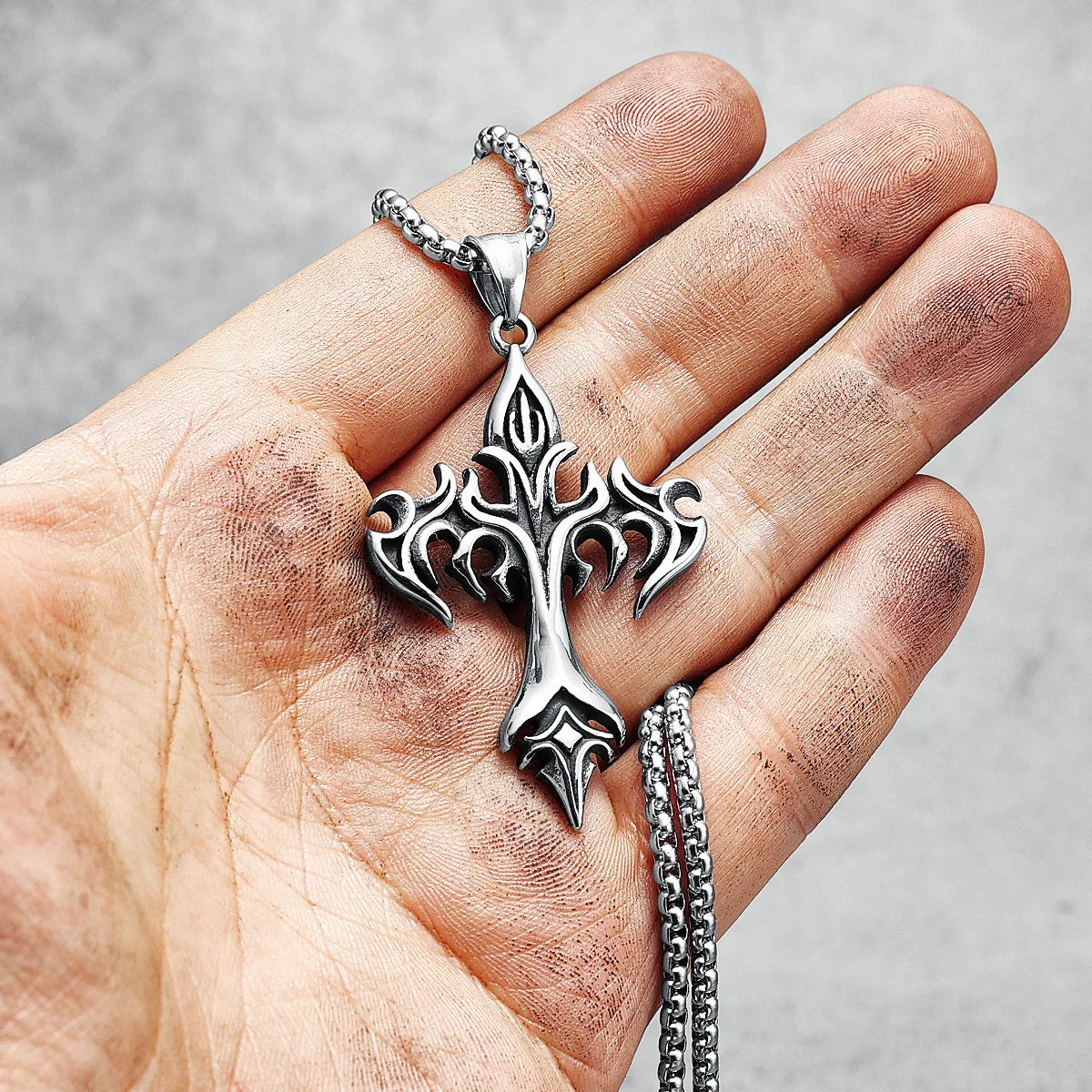 Flame Cross Men Necklaces Fire Blaze 316L Stainless Steel Pendant Chain Religion Rock Punk Rap for Biker Male Jewelry Best Gift