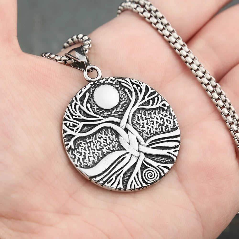 Nordic Vikings Tree of Life Pendant Necklace For Men Women Stainless Steel Odin Viking Amulet Necklaces Fashion Charm Jewelry