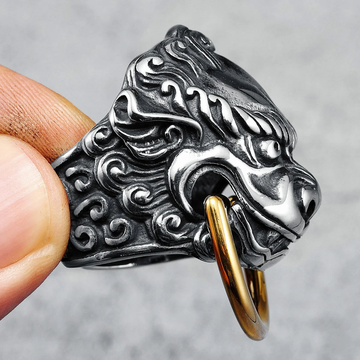 Chinese Lion Rings 316L Stainless Steel Men Ring Warding Off Evil Amulet Rock Party for Rider Male Boyfriend Jewelry Best Gift