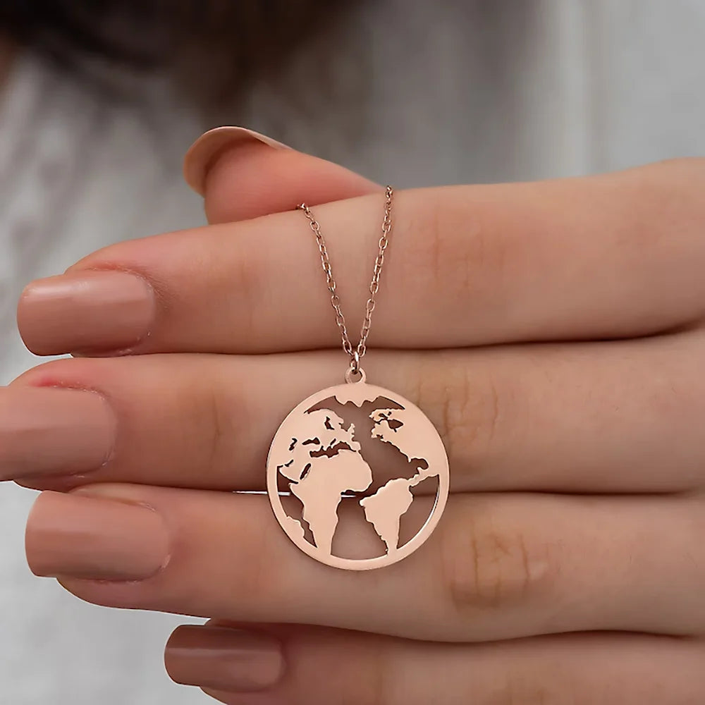 Collier en acier inoxydable avec pendentif carte du monde, breloque globe, bijoux bohème pour femmes, ras du cou Wanderlust Earth, cadeaux de voyage