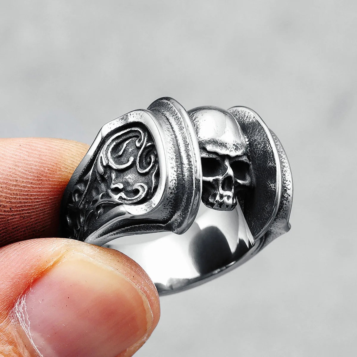 Totenkopf Ringe für Männer 316L Edelstahl Rune Skelett Rock Punk Rap HipHop Party für Biker Fahrer Männlich Freund Schmuck Bestes Geschenk